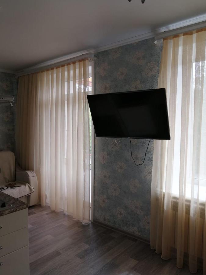 Ferienwohnung Happy House Karagandy Exterior foto